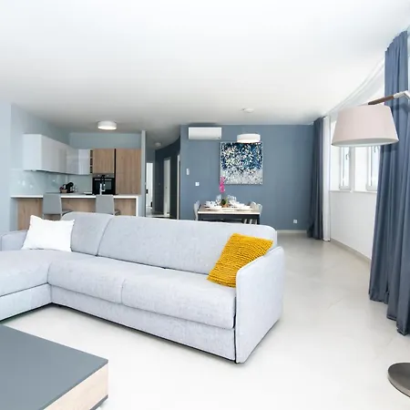 Supreme Seaview Adriatico Grand With Free Parking Apartment